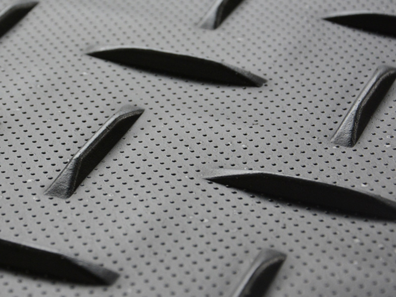 高分子耐磨防(fang)腐(fu)防滑闆