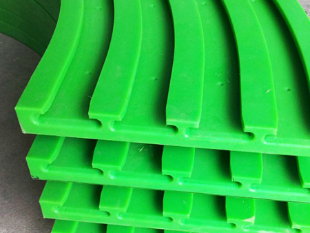 高分子(zi)聚乙烯導軌(gui)