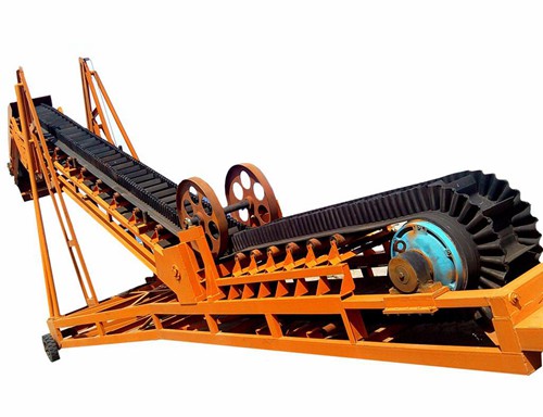 大傾角皮帶輸送機(ji)