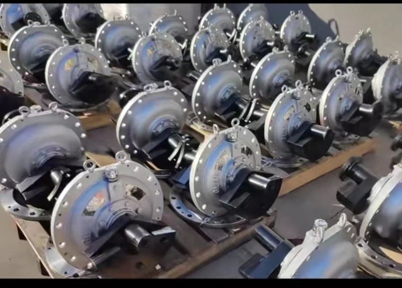 灋蘭式稀油激振器